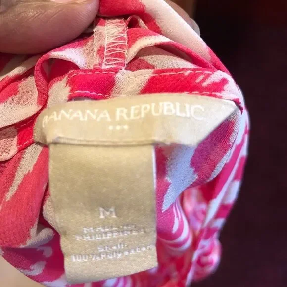 Banana Republic lightweight top - Picture 5 of 5